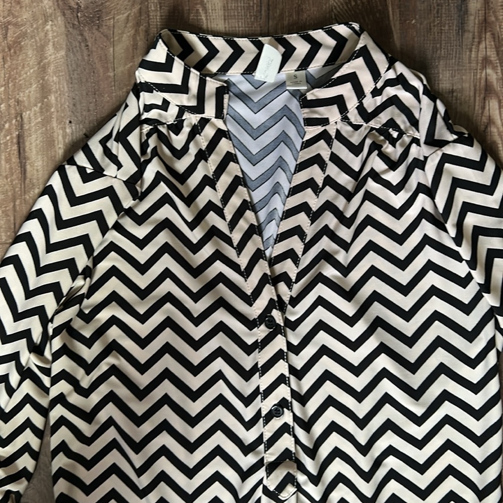 Black and Bage  Chevron Dress - Picture 4 of 5